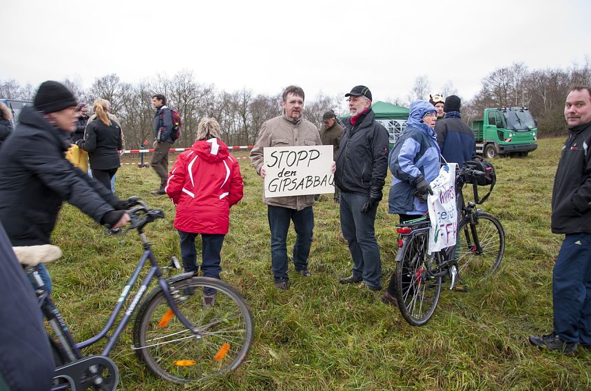 Protest gegen Probebohrungen