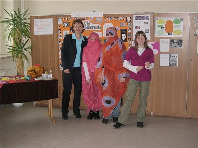 Schult&uuml;ren &ouml;ffneten sich