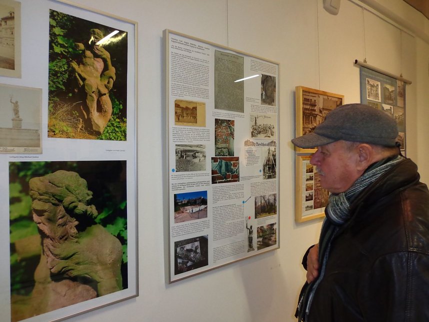 Ausstellung in der Flohburg er&ouml;ffnet