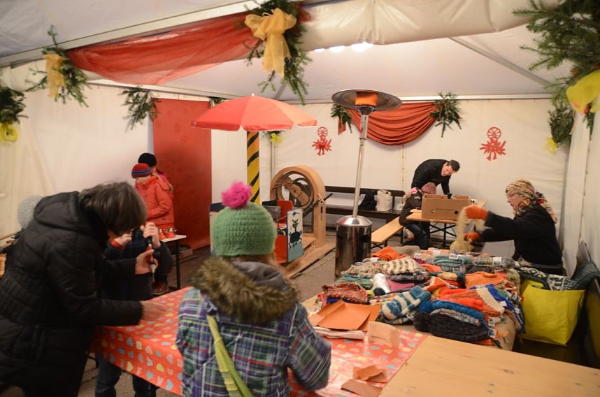 Handwerker & Adventsmarkt