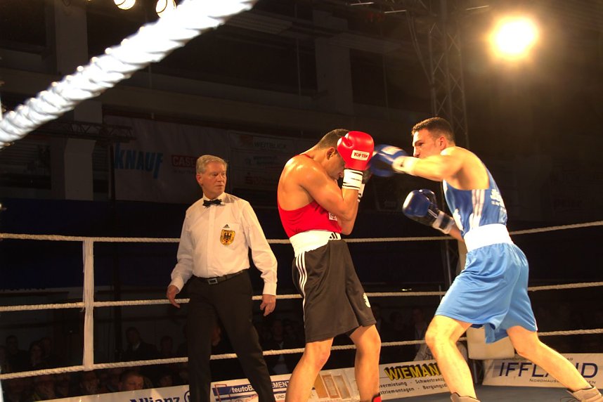 Boxnacht in der Ballspielhalle in Nordhausen