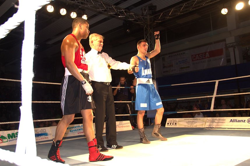 Boxnacht in der Ballspielhalle in Nordhausen