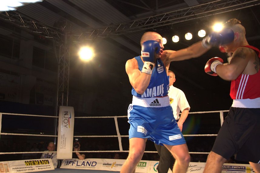 Boxnacht in der Ballspielhalle in Nordhausen