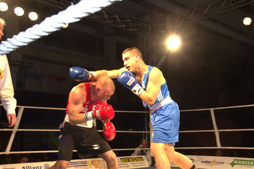 Boxnacht in der Ballspielhalle in Nordhausen