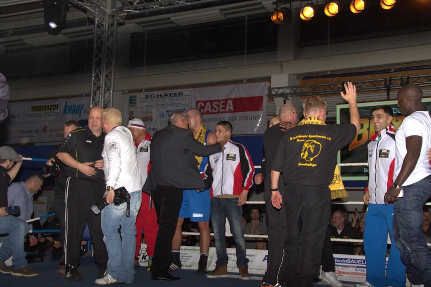 Boxnacht in der Ballspielhalle in Nordhausen