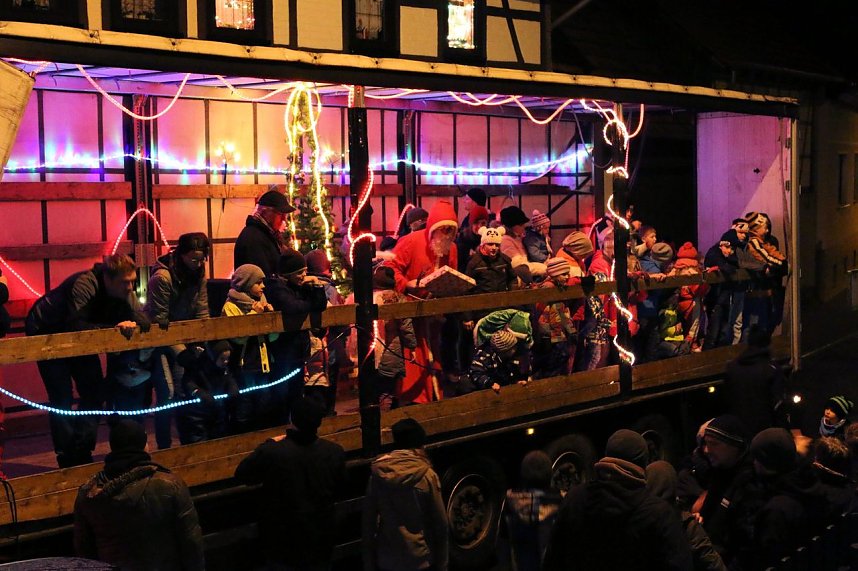 Weihnachtsmarkt in "W&uuml;lfi"