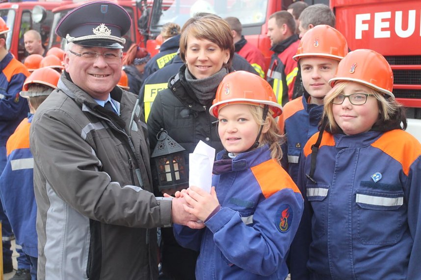 Das Friedenslicht aus Bethlehem ging heute auch in Nordhausen von Hand zu Hand