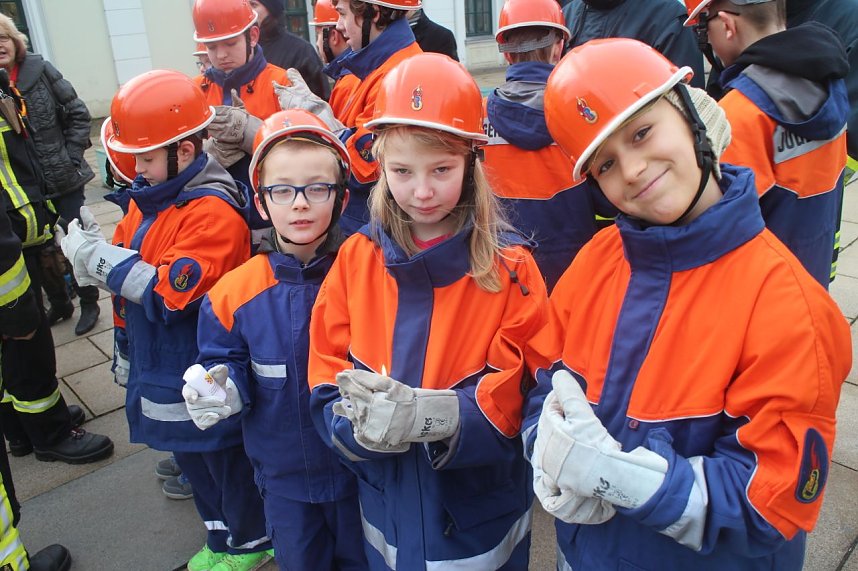 Das Friedenslicht aus Bethlehem ging heute auch in Nordhausen von Hand zu Hand