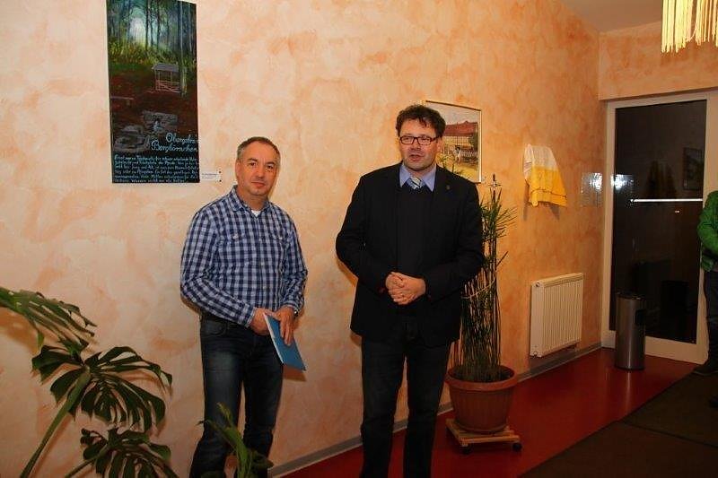 Siegertafel angebracht