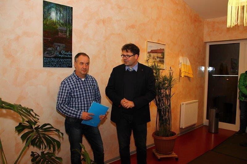 Siegertafel angebracht