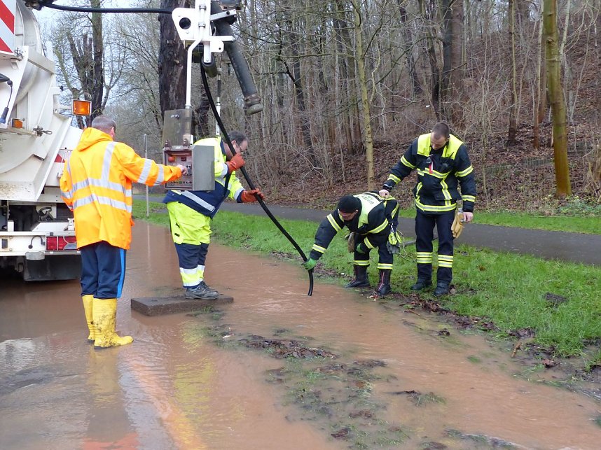 Parkallee &uuml;berflutet