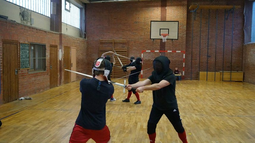 Historisches Fechten