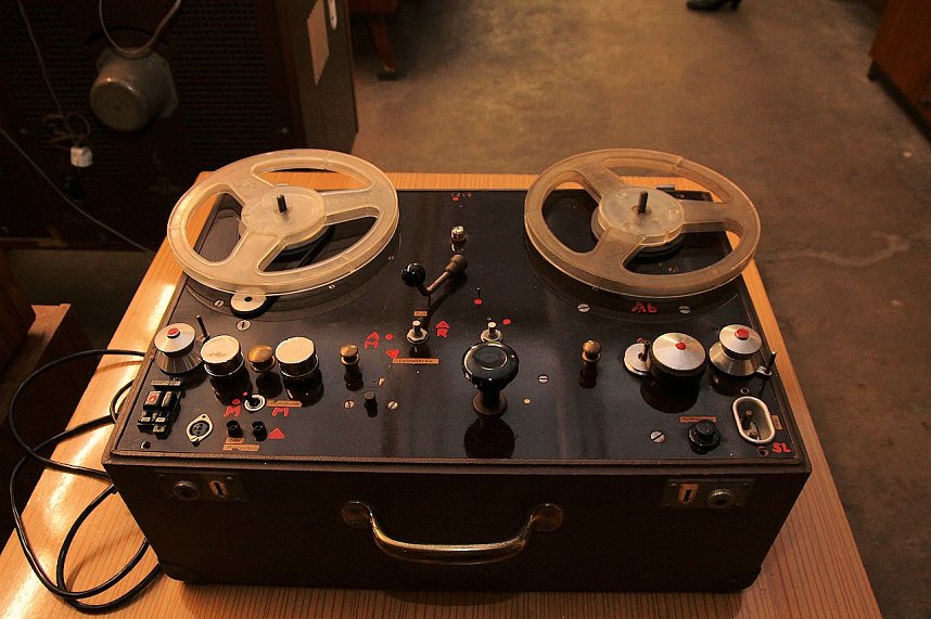 Besuch im Museumskeller