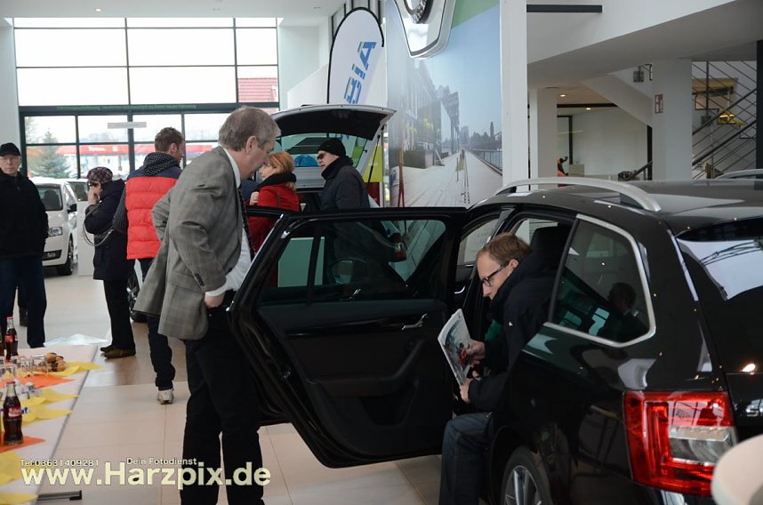 Viel los in der Autowelt Peter