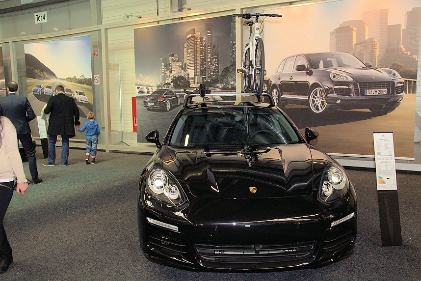 Automobilmesse in Erfurt