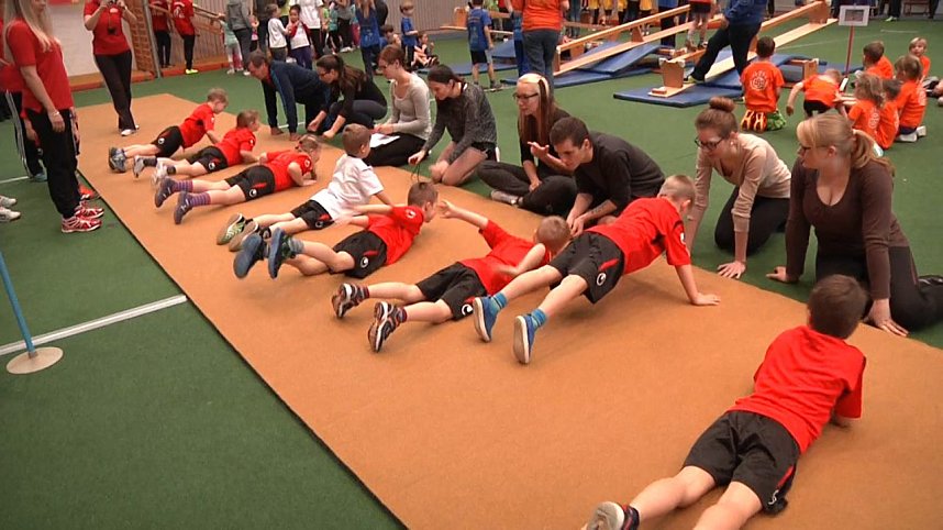 Kindergartensporttag in der Nordh&auml;user Wiedigsburghalle