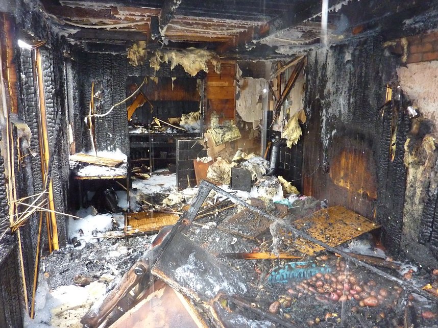 Brand in Gartenlaube