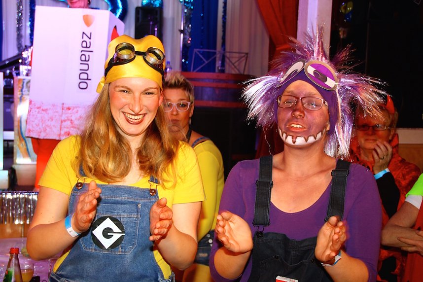 M&auml;nnerballett on Tour