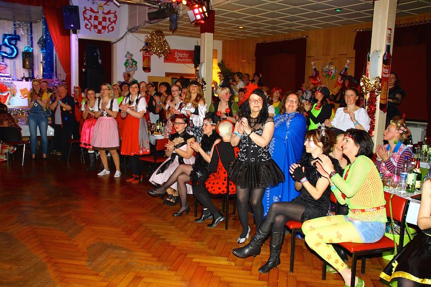 M&auml;nnerballett on Tour