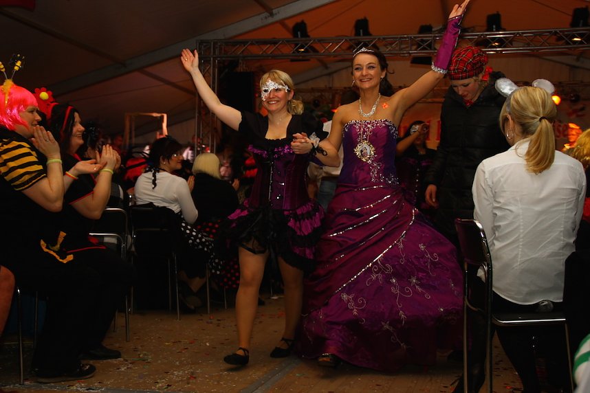 M&auml;nnerballett on Tour