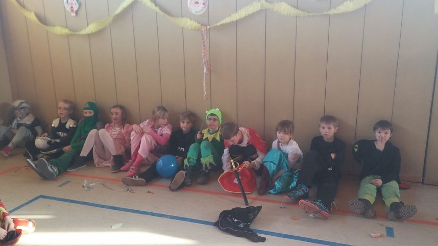 Fasching in der Grundschule Niedersalza