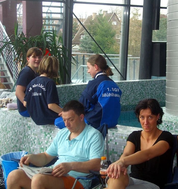 Um die Wette geschwommen