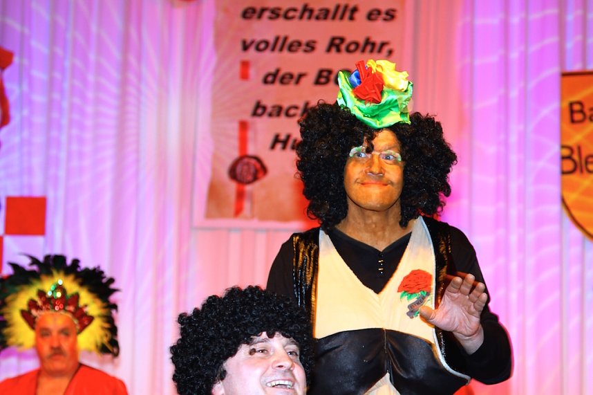 Zum 8. M&auml;nnerballettwettbewerb des BCC im Bleicher&ouml;der Kulturhaus sollte es zum Kopf an Kopf Tanzen kommen