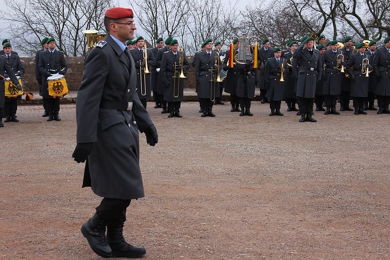 Es war eine wundersch&ouml;ne Zeit - Kommando&uuml;bergabe am Kyffh&auml;user