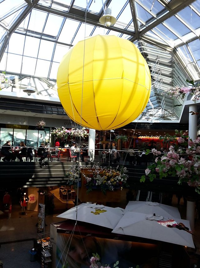 Fr&uuml;hlingsschmuck und Fr&uuml;hlingsmode in der S&uuml;dharzgalerie