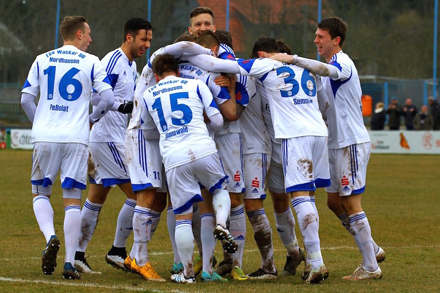 3:0 gewinnt Wacker gegen Auerbach