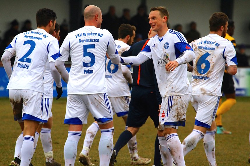 3:0 gewinnt Wacker gegen Auerbach