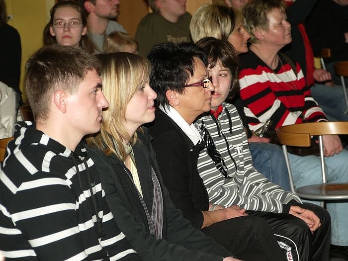 Tanzen im Jugendclubhaus