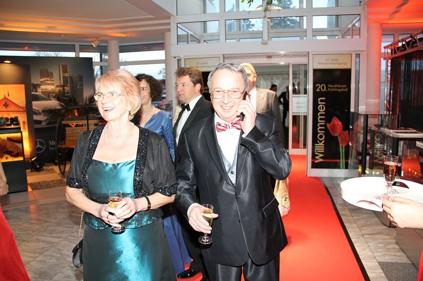 Jubil&auml;ums-Ball gefeiert