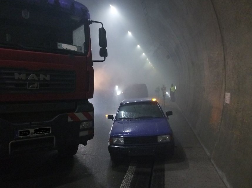 Gro&szlig;&uuml;bung im H&ouml;llbergtunnel