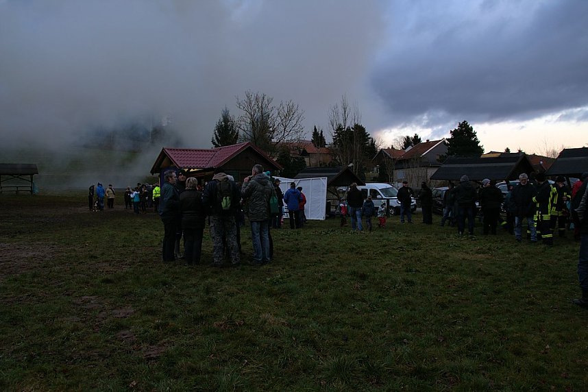 Osterfeuer in Herreden