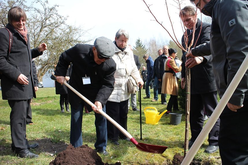 Gedenken zum 70. Jahrestag der Befreiung des Au&szlig;enlagers Ellrich-Julius H&uuml;tte