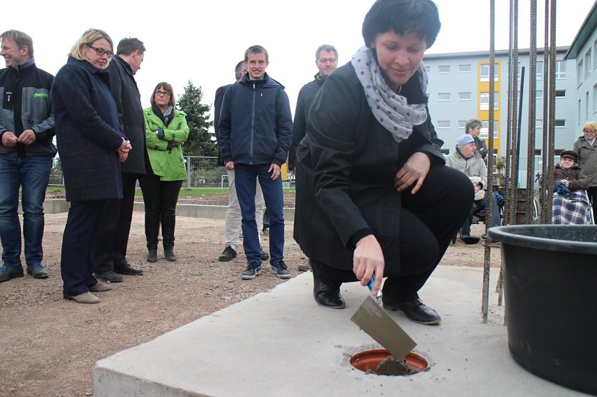 F&uuml;r die neue Sporthalle der Regelschule Ellrich wurde heute der Grundstein gelegt