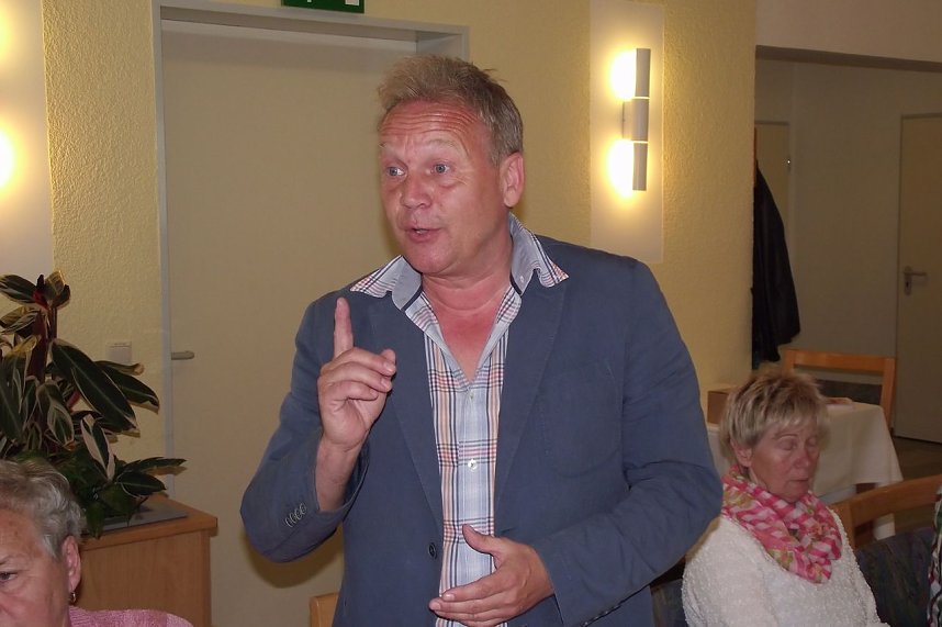 Wahlkampf f&uuml;r Matthias: Rene K&uuml;bler, Horizont-Verein: Unser Kandidat packt es.