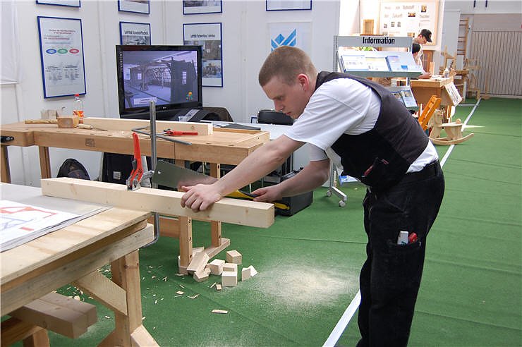 NNZ-City Scout on Tour.11.Forum Berufsstart Nordhausen