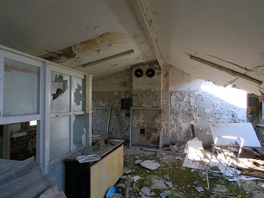 Der Treue Nachbarteich - die h&auml;ssliche Seite