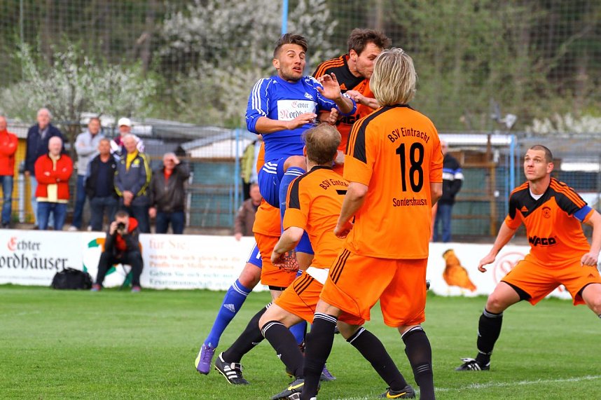 Wackers Reserve schl&auml;gt die Eintracht mit 2:0