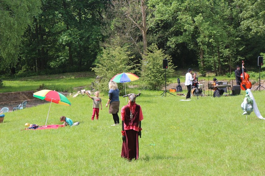 M&auml;rchenpicknick im Park Hohenrode