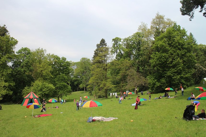 M&auml;rchenpicknick im Park Hohenrode