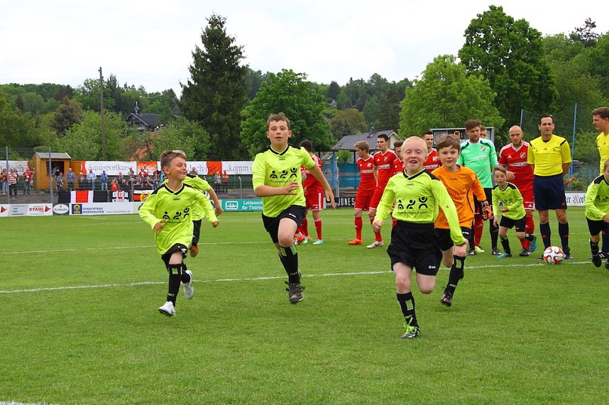 Wacker besiegt Germania mit 2:0