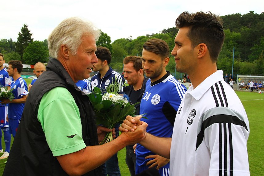 Wacker besiegt Germania mit 2:0