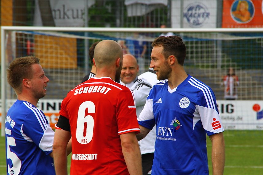 Wacker besiegt Germania mit 2:0