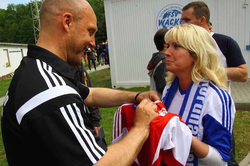 Wacker besiegt Germania mit 2:0