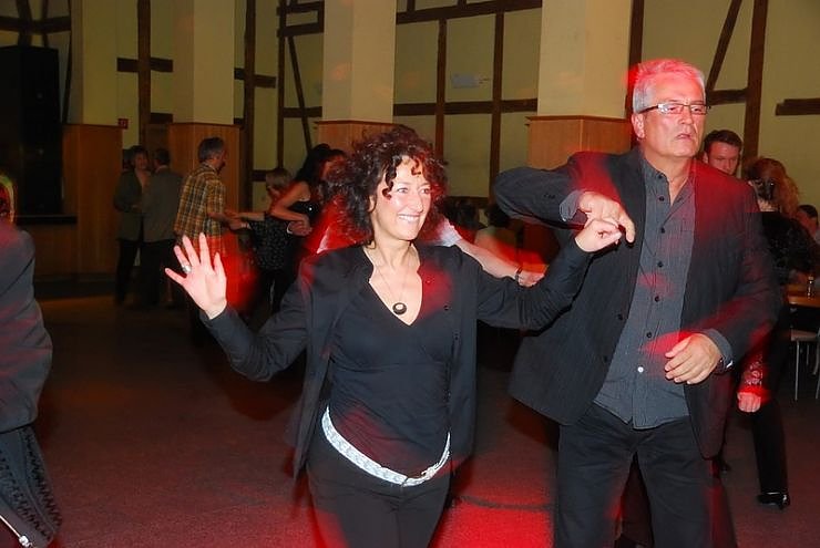 Tanzabend im Jugendclubhaus