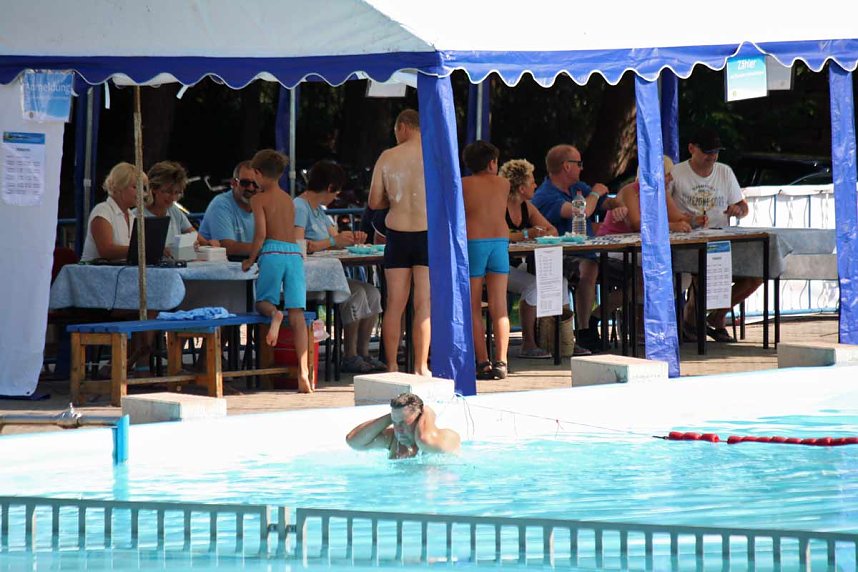 Badesportverein sucht Kilometer-Sponsoren