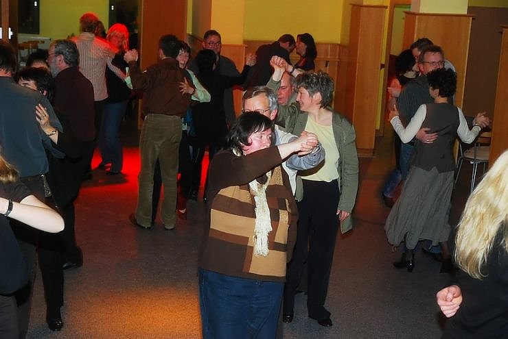 Tanzabend im Jugendclubhaus